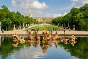 visu les traditions culturelles des cours royales en europe