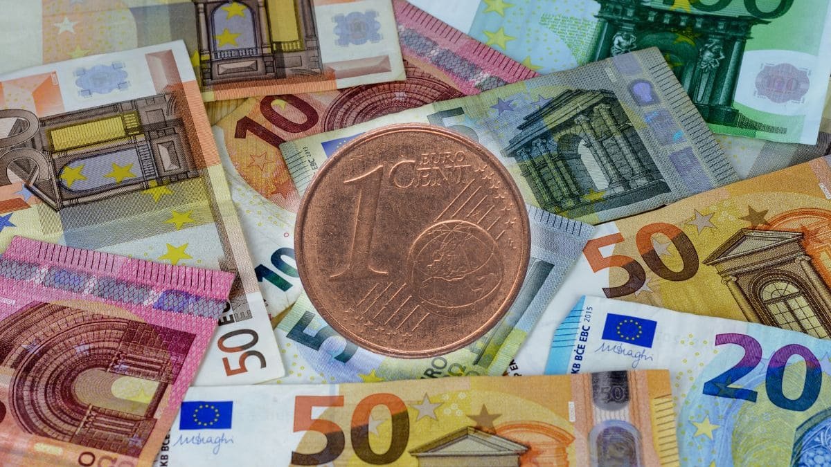 1 centime piece rare (1)