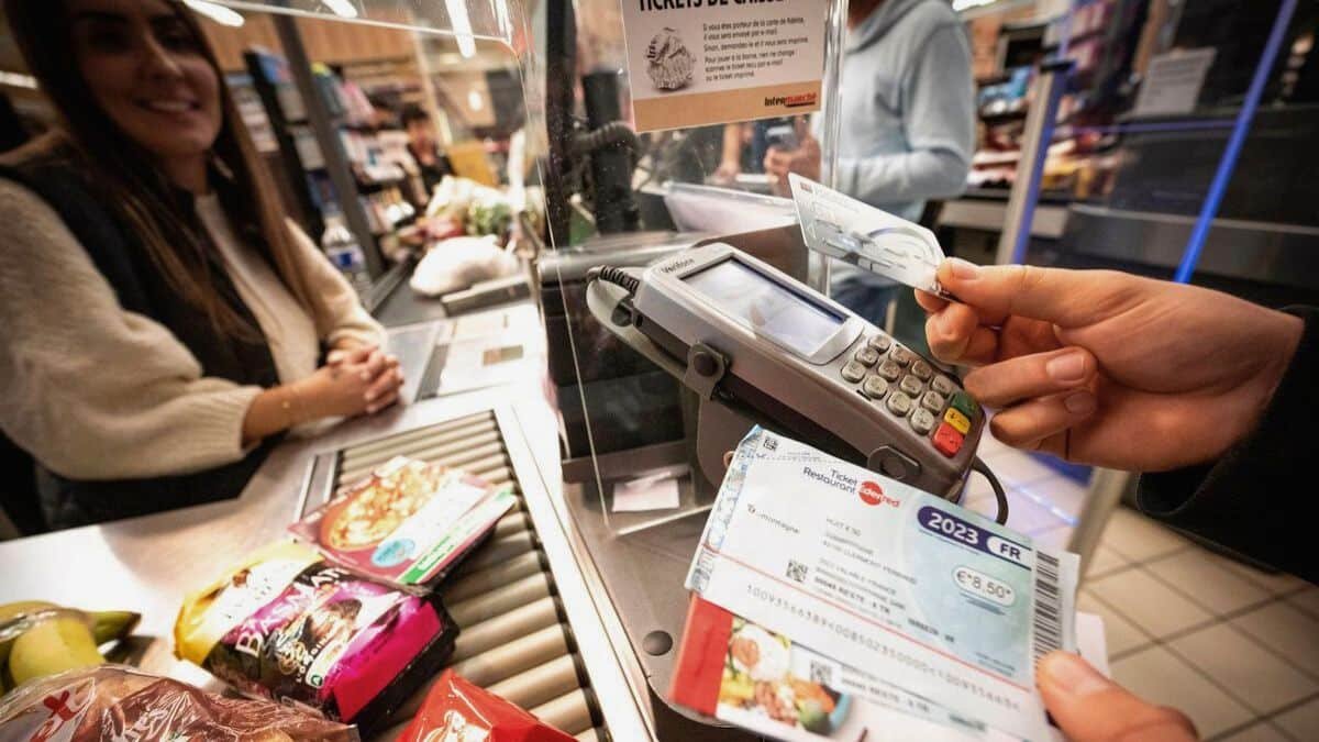 payer courses ticket restaurant