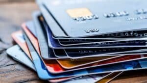 fini les cartes bancaires classiques les banques actent un changement radical dans vos paiements au quotidien