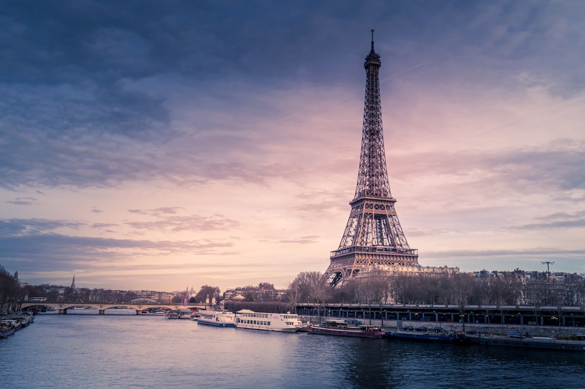 acheter à paris en 2026 : capacité d'emprunt et apport, le triptyque à maîtriser